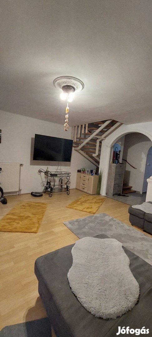 Kiadó Sorház Szombathely