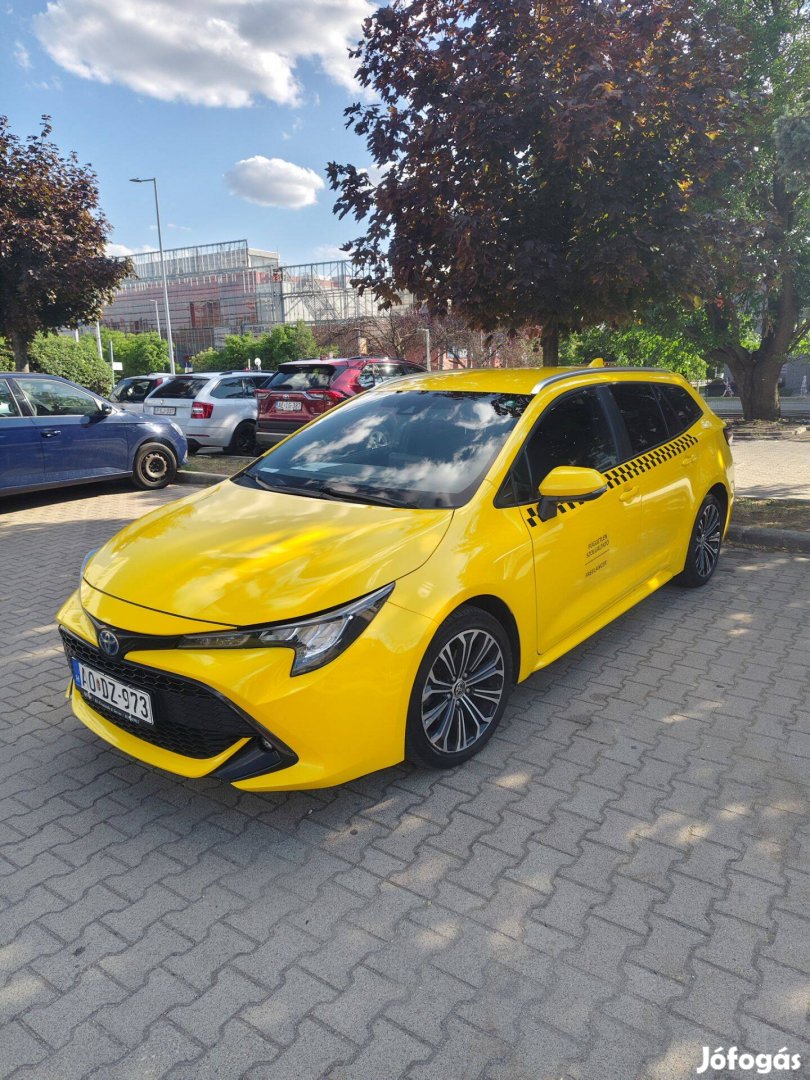 Kiadó Taxi Bejelntéssel,Cascoval!