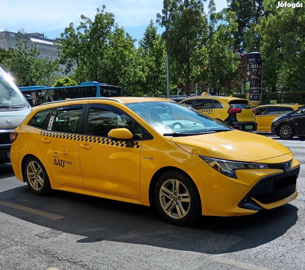Kiadó Taxi Tartós Bérlettel (2 év és tied az autó!)