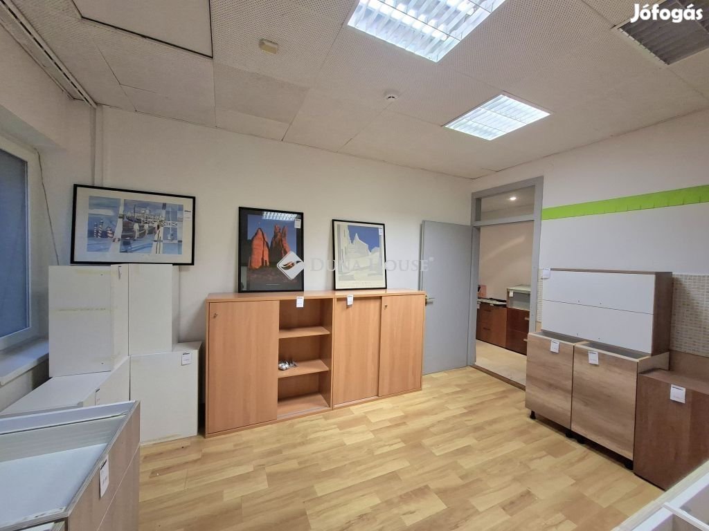 Kiadó Üzlethelyiség, Székesfehérvár