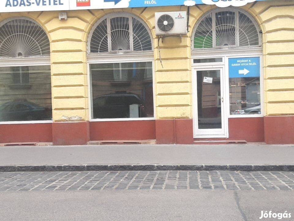 Kiadó Üzlethelység
