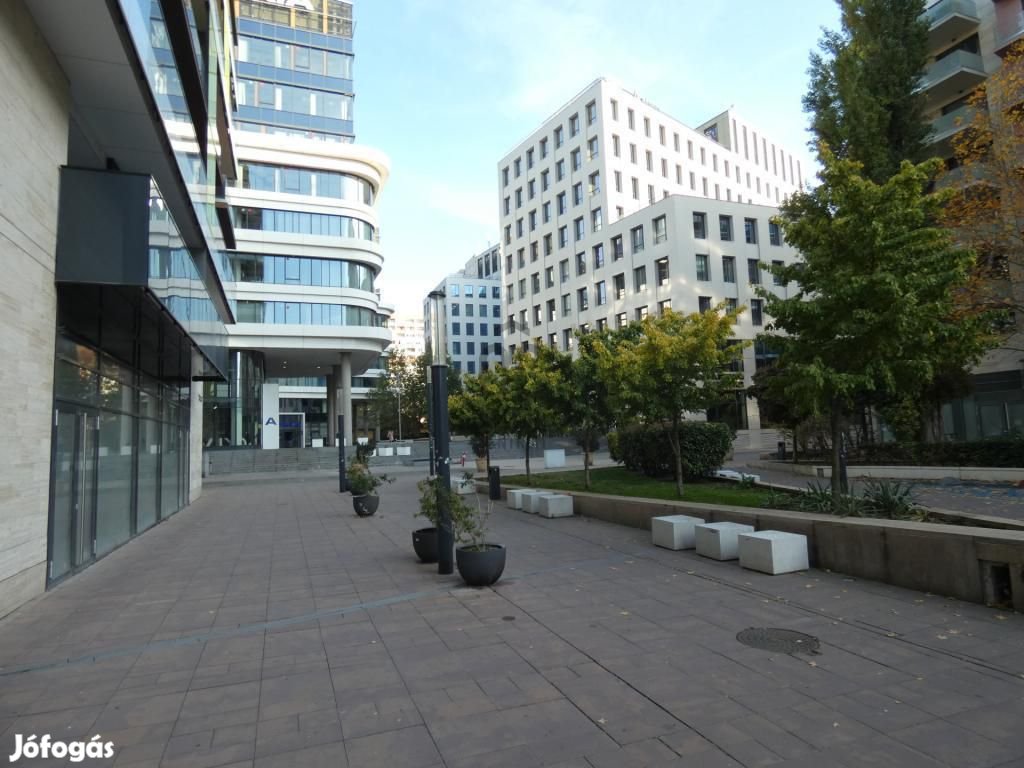 Kiadó lakás Budapest 8. ker., Corvin negyed