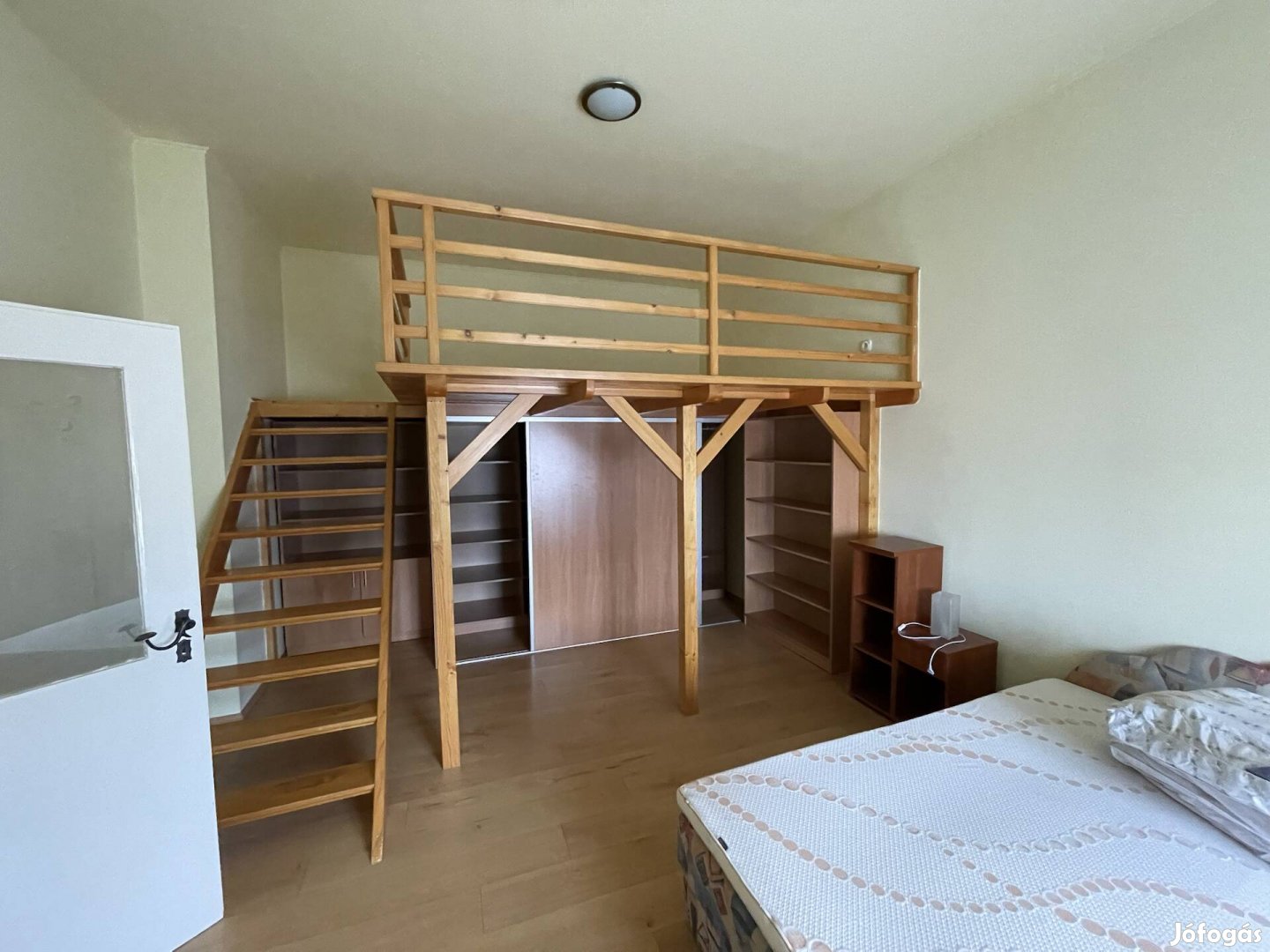 Kiadó lakás Szombathely Fő terén