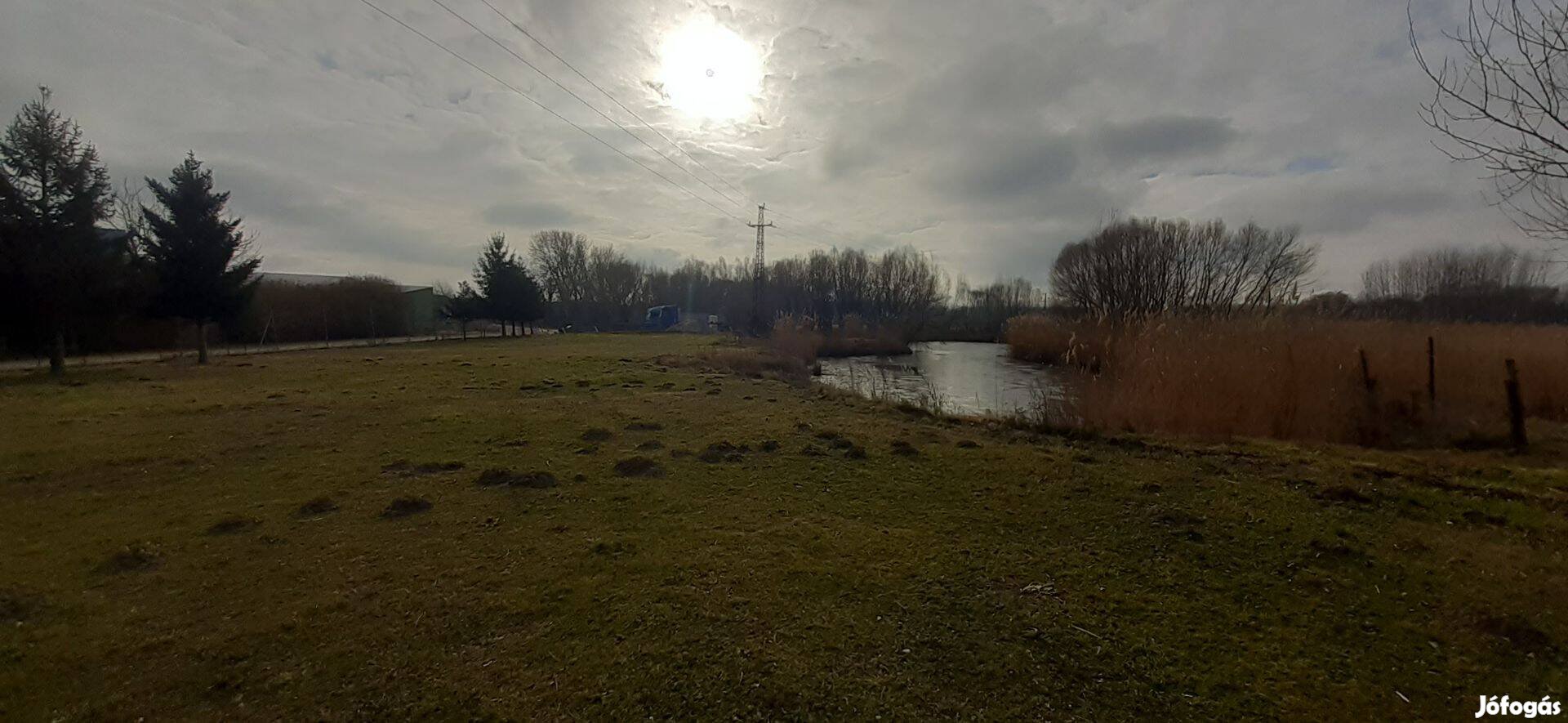 Kiadó legelő, telek