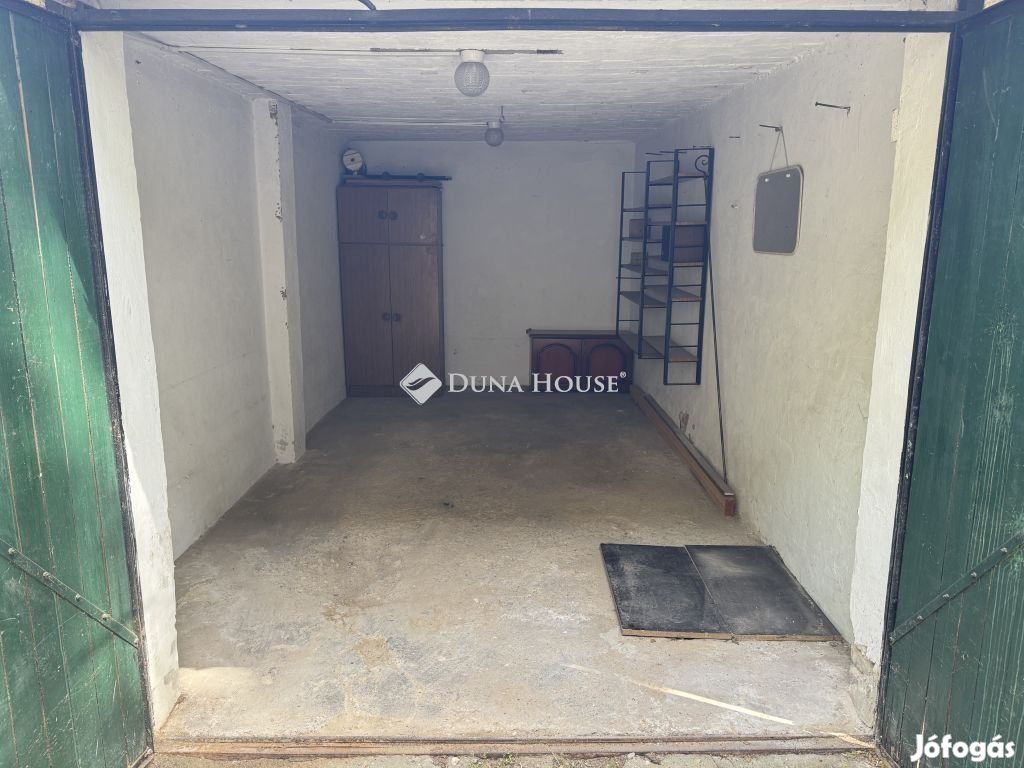 Kiadó parkoló, Debrecen