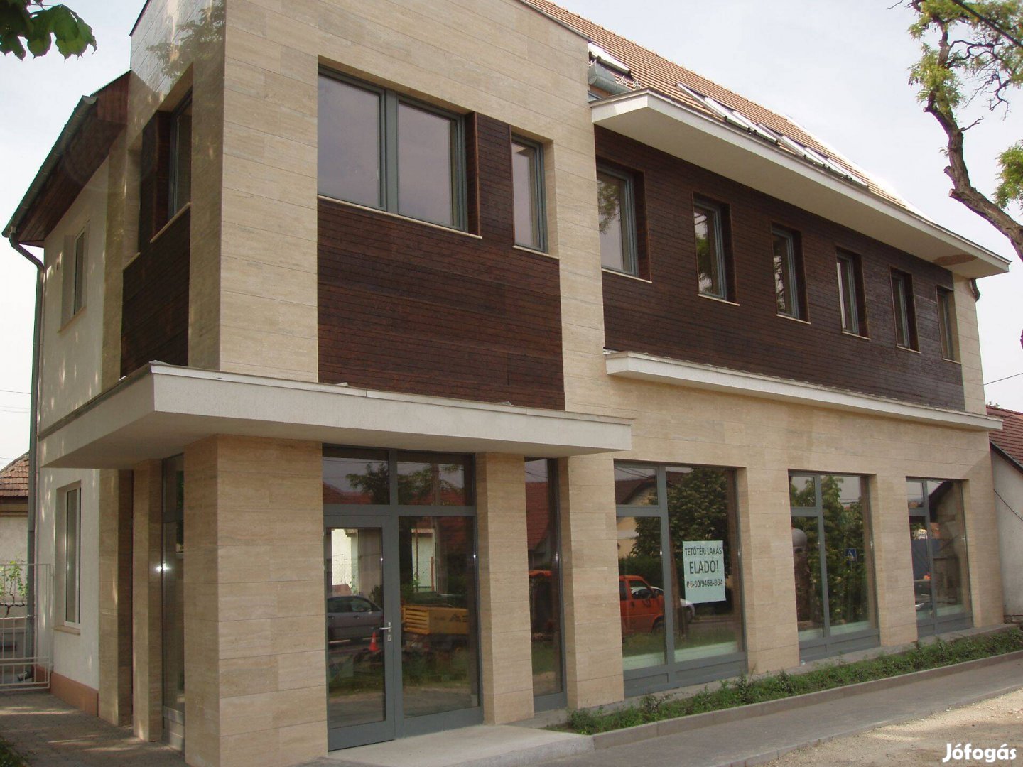 Kiadó üzlethelyiség Pilisvörösváron!