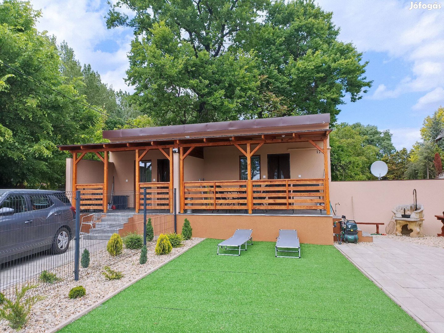 Kiadó vízparti horgász szállás Ráckevei duna RSD stéggel ,