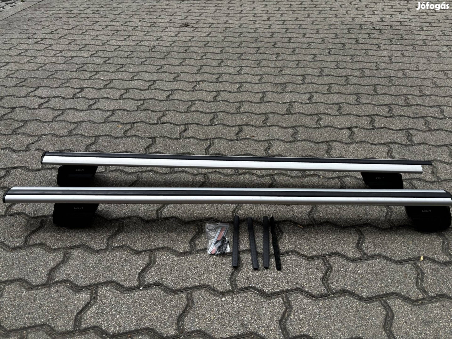 Kiasportage keresztpant/tetőcsomagtartó