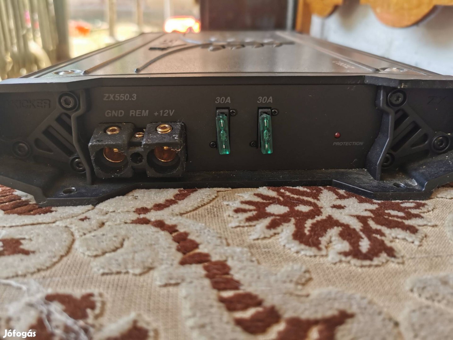 Kicker zx550.3 autós erősítő