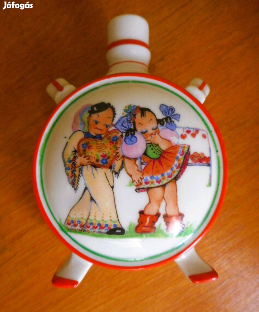 Kicsi Zsolnay porcelán kulacs