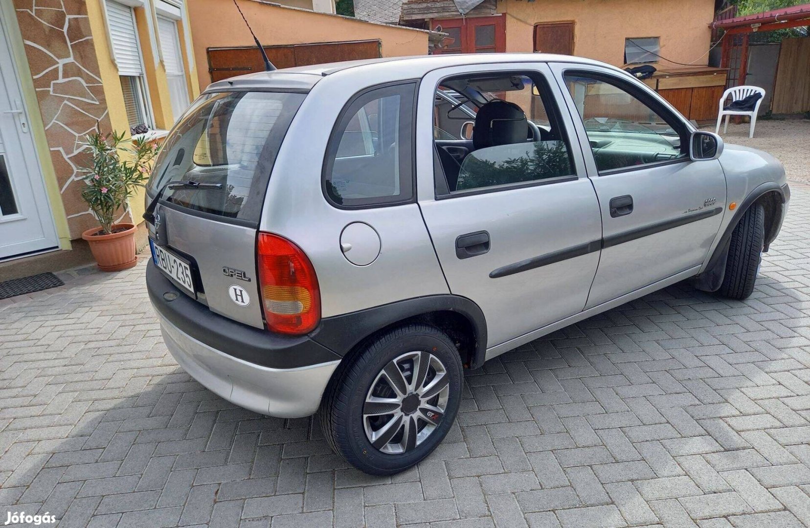 Kicsi a bors de erős,1.4-es benzines 90-LE,takarékos fogyasztás