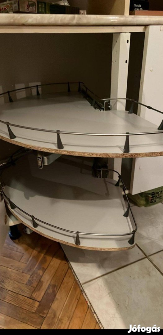 Kiforgatható konyhai polc 2db