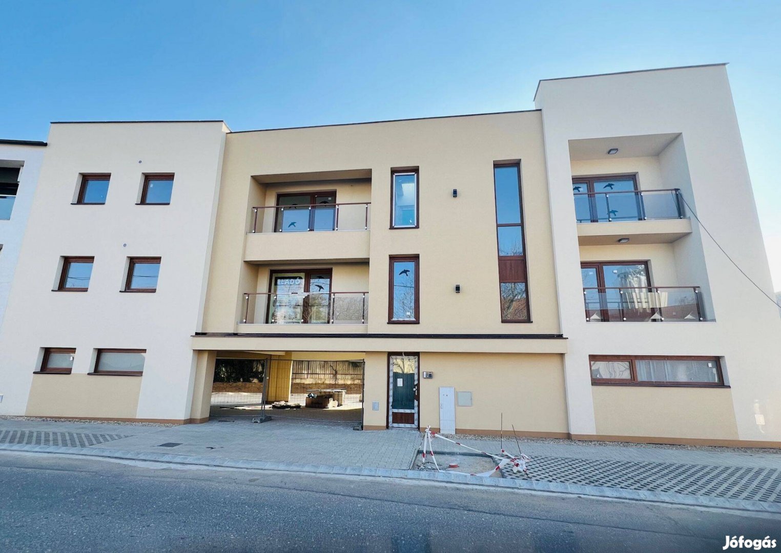 Kígyó utcán 60 m2 új építésű lakás eladó