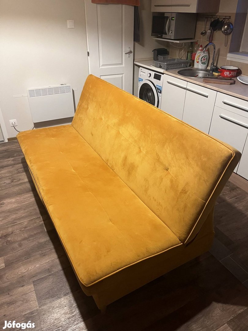Kihajtható Kanapé