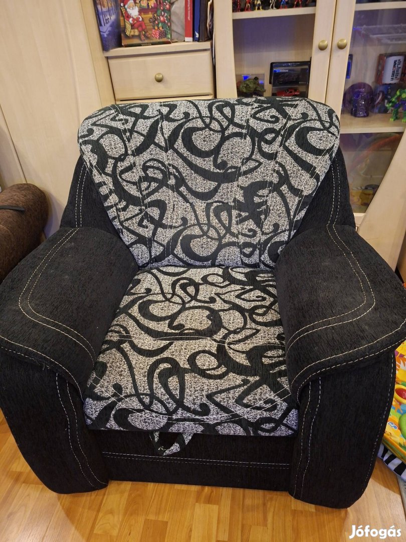 Kihúzható fotelágy