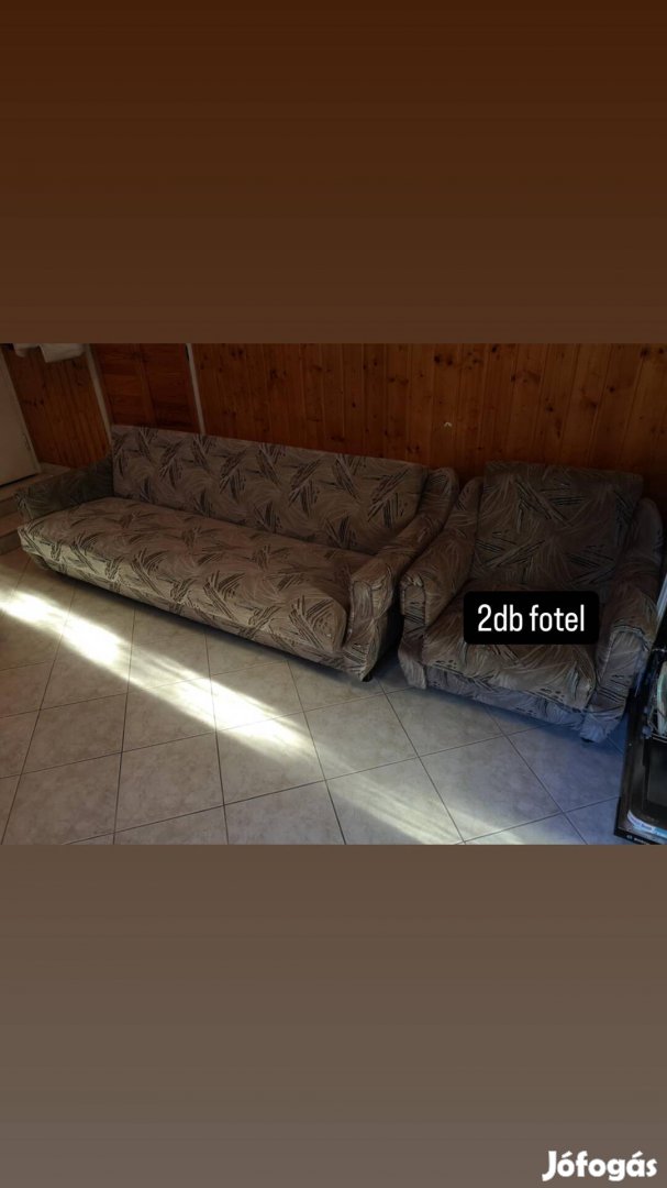 Kihúzható kanapé 2 db fotellel