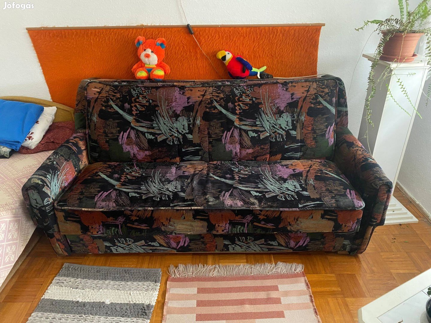 Kihúzható kanapé, két fotellal