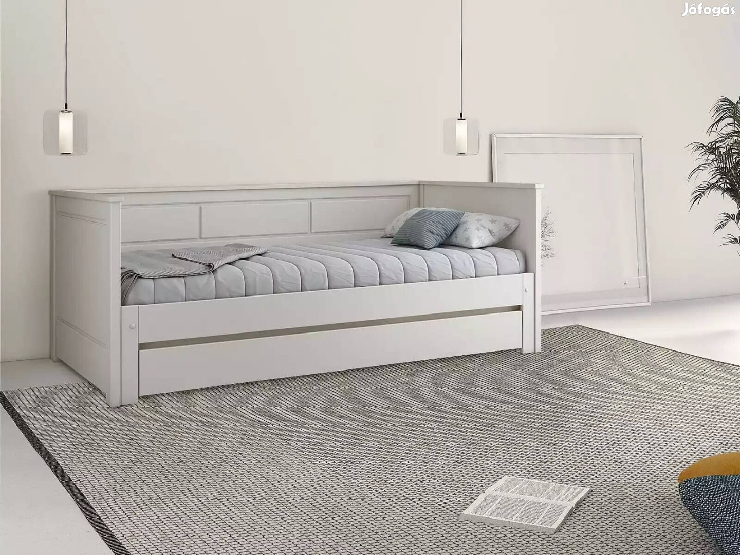 Kihúzható tömörfa ágy