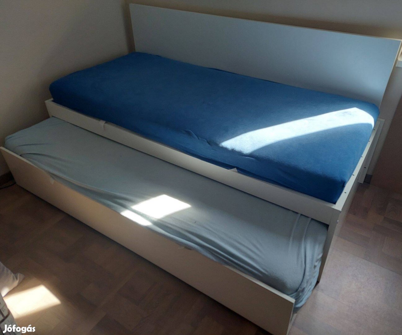 Kihúzhatós ágy + 2 matrac