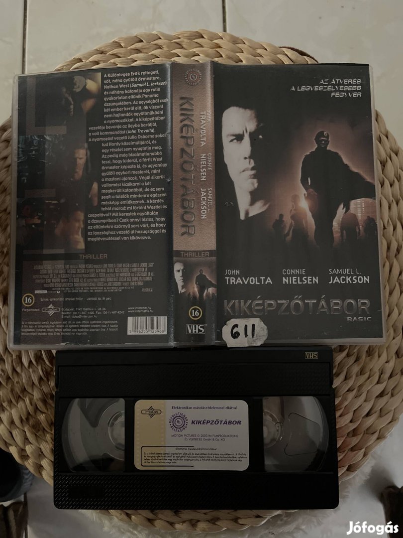 Kiképzőtábor vhs