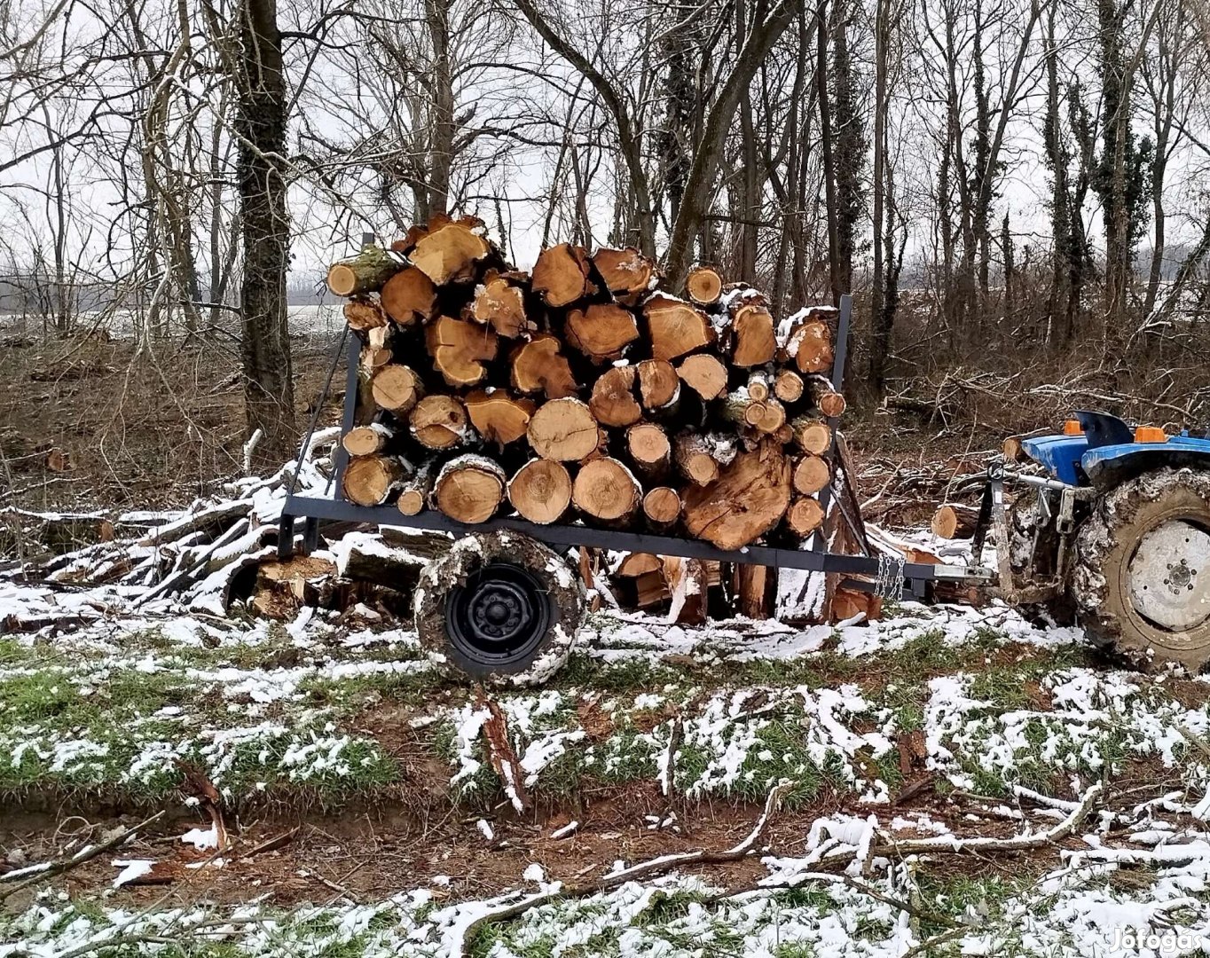 Kiközelítő pótkocsi, utánfutó 