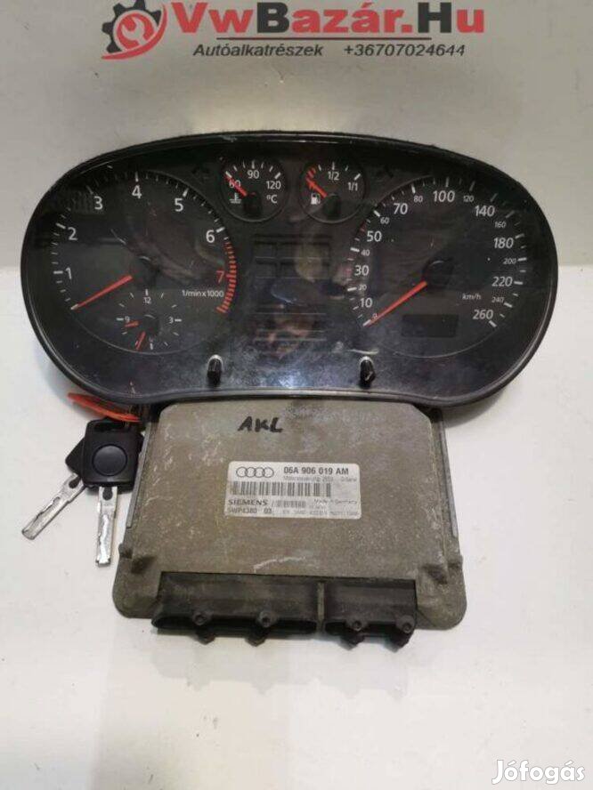 Kilométeróra szett AUDI A3 06a906019am