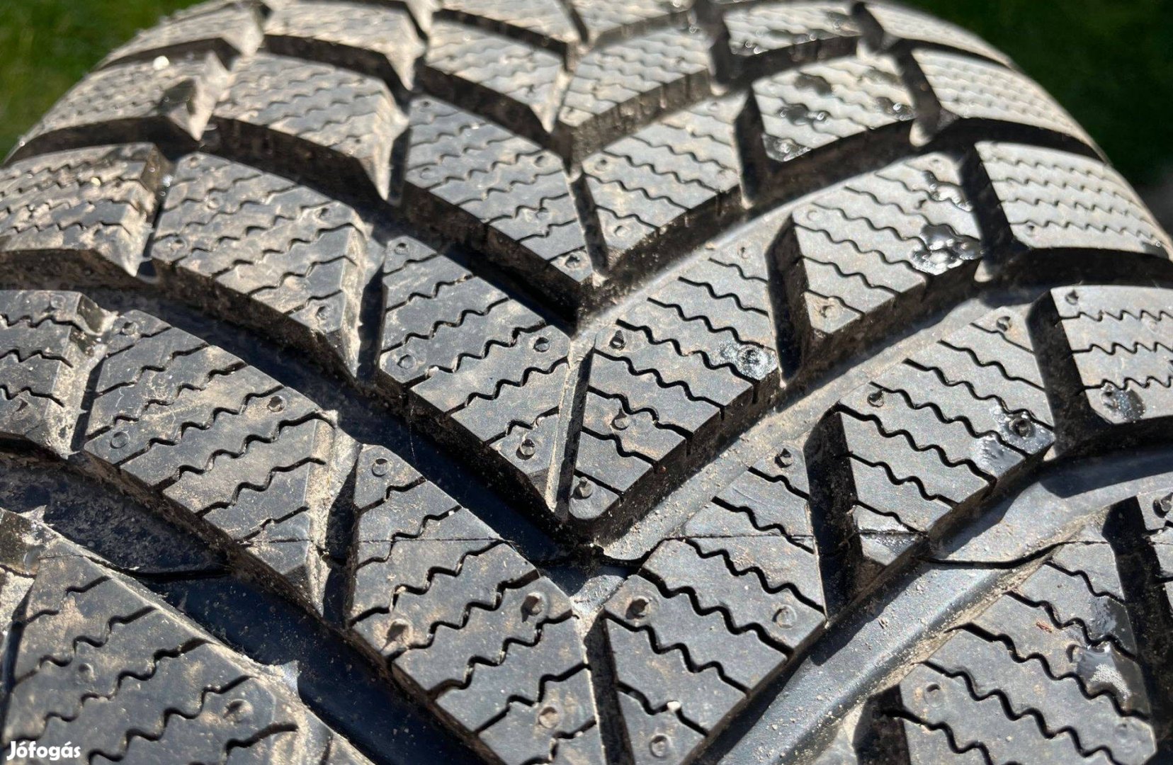 Kimondottan jó téi gumi 225/55 R16 méretben szettben, olcsón