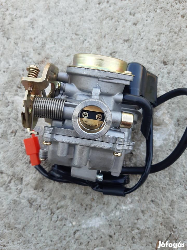 Kínai 4ütemű Gy6 karburátor