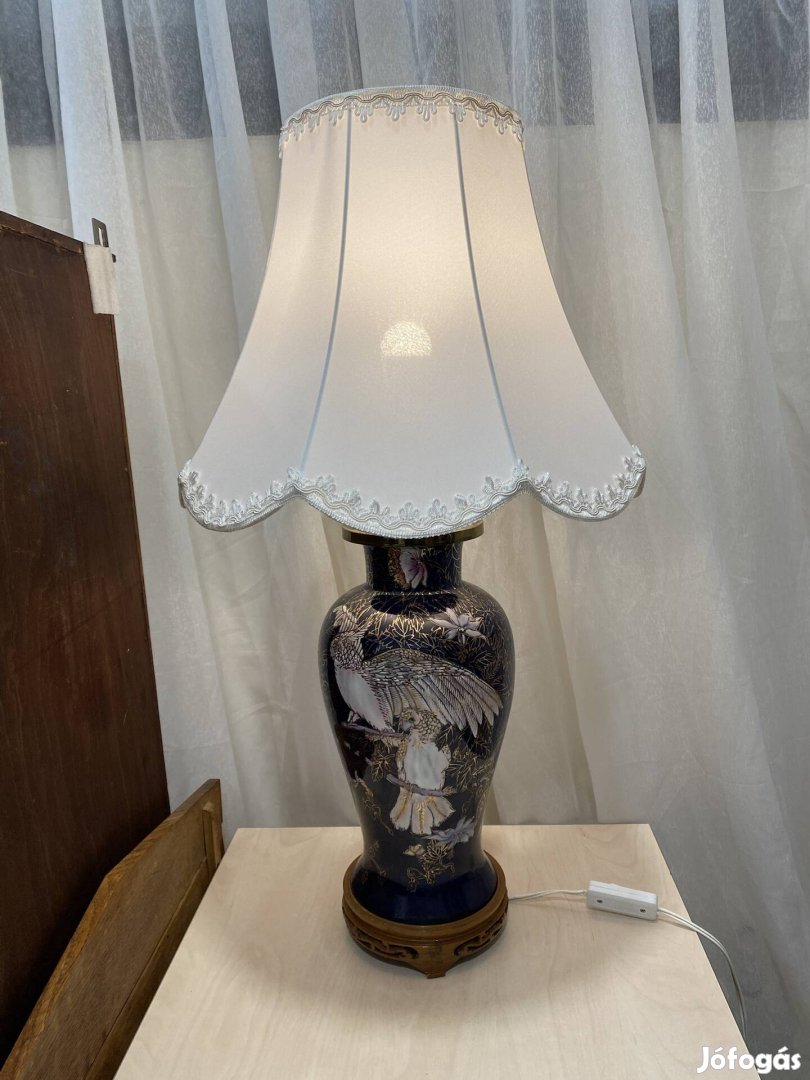 Kínai nagyméretű porcelán asztali lámpa