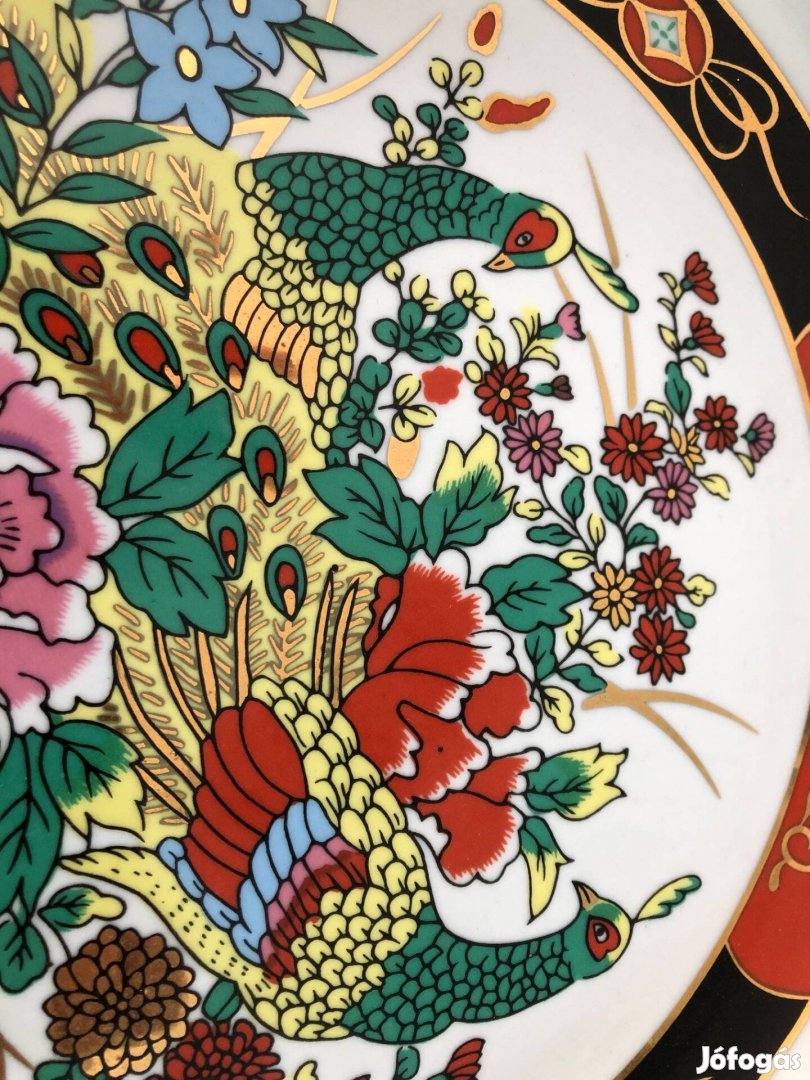Kinai porcelán kínáló tányér