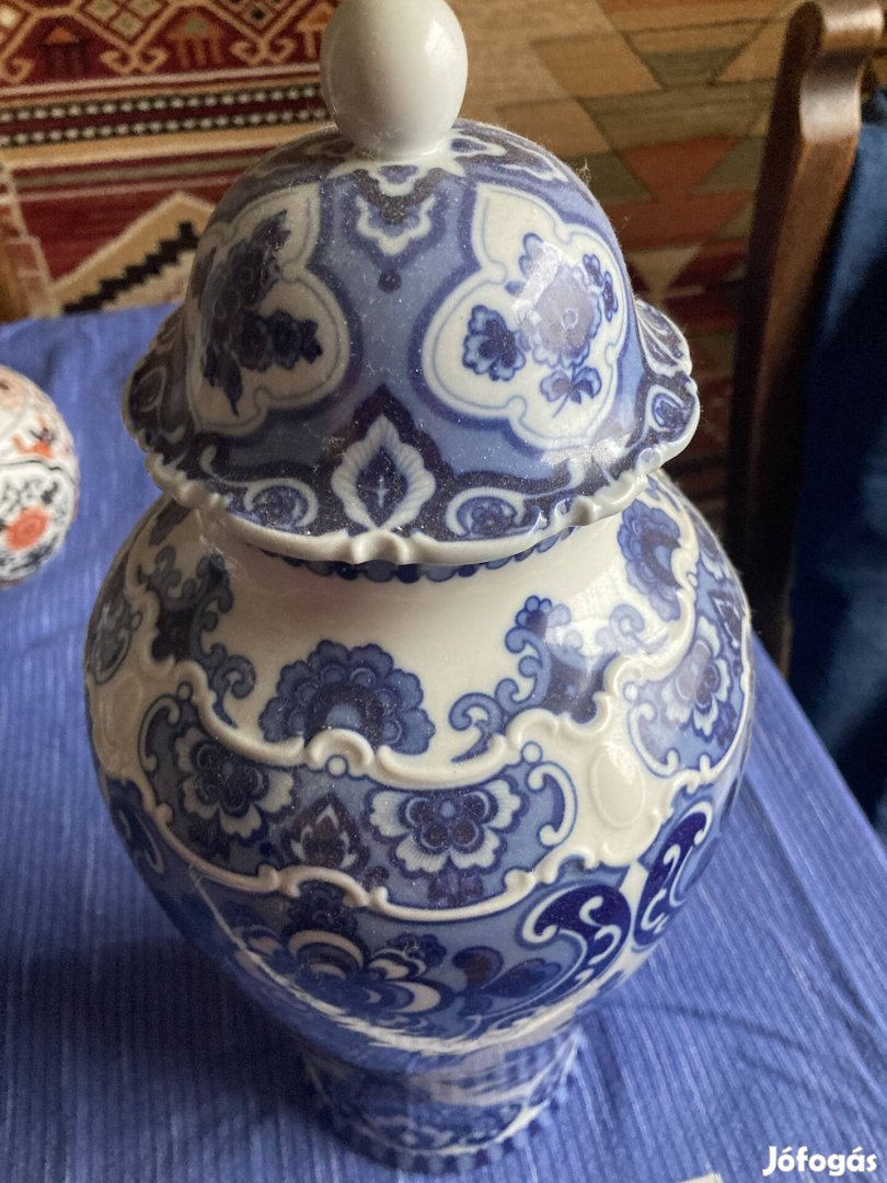 Kínai urna váza 2 db 