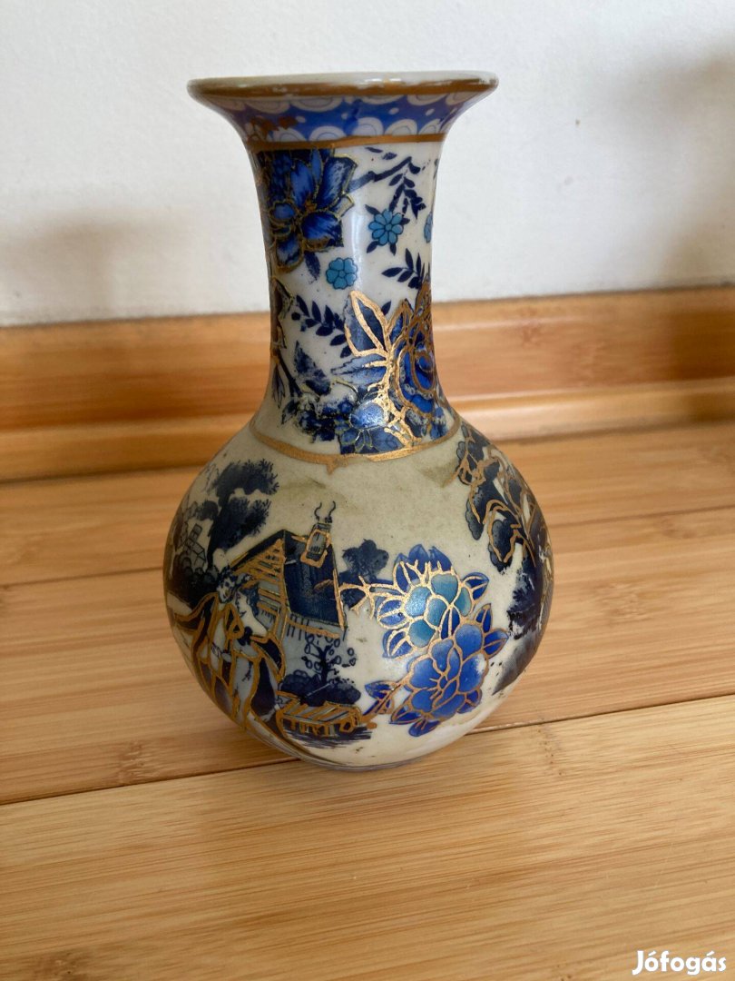 Kínai váza 15.5cm