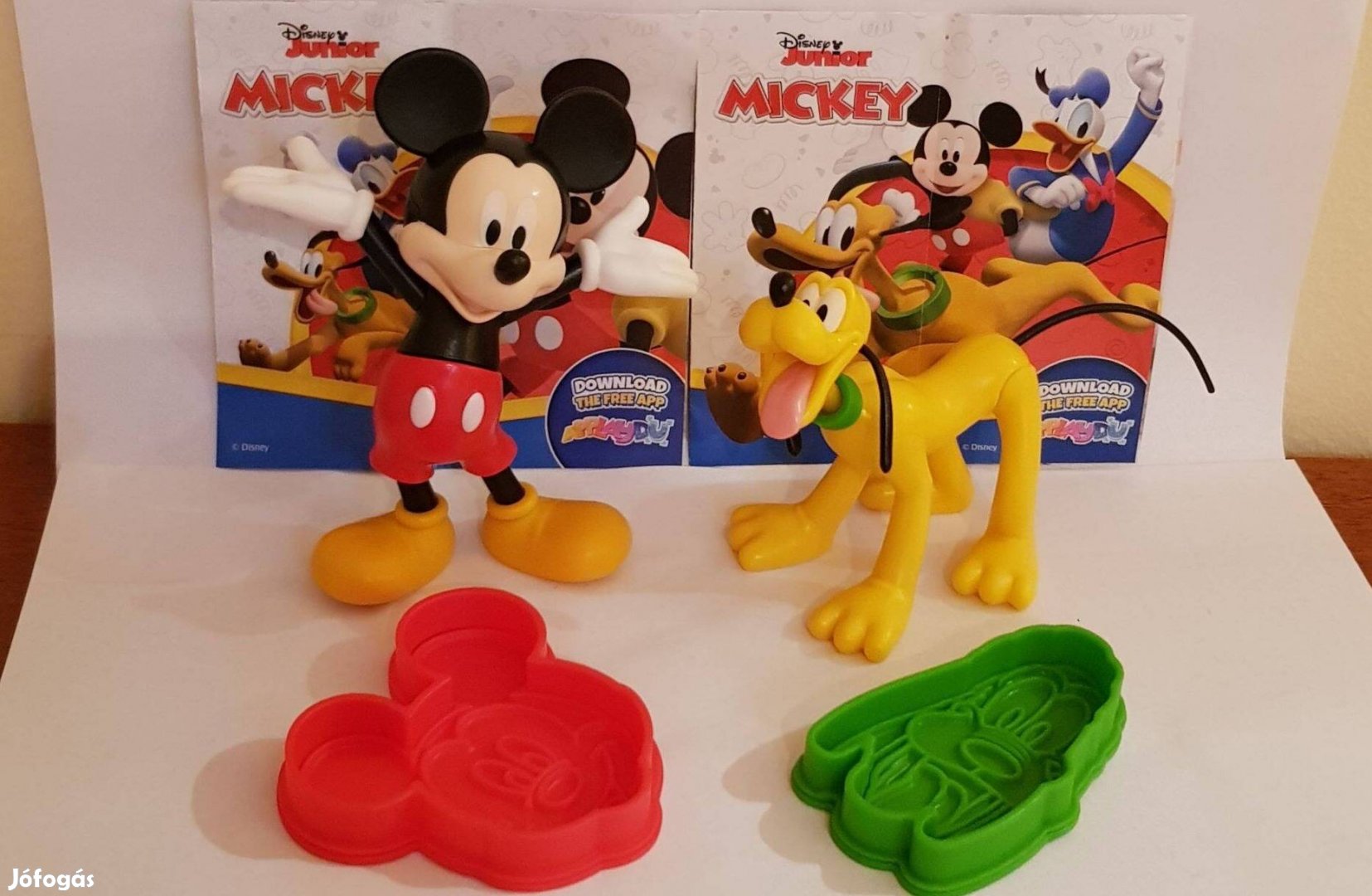 Kinder - Maxi Gransorpresa 2024 - Mickey és Pluto