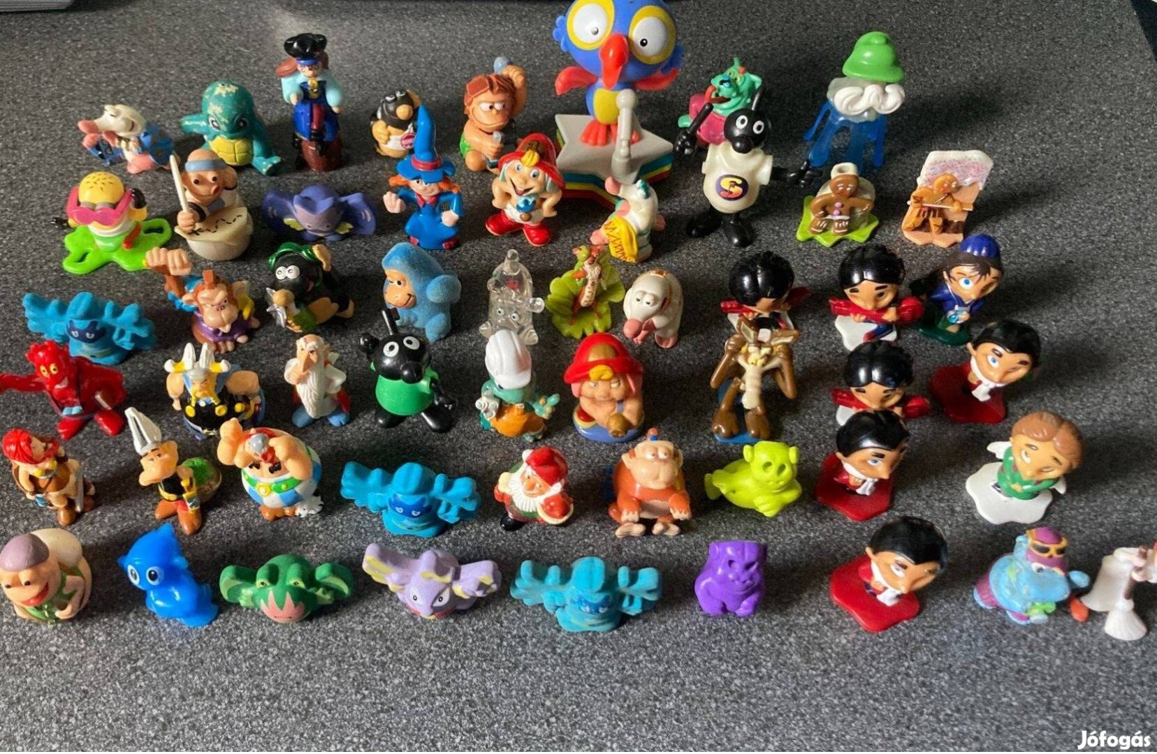 Kinder figura figurák
