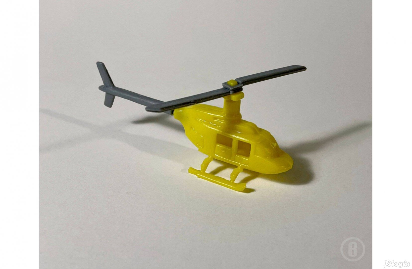 Kinder sárga helikopter - - - Csak személyesen!