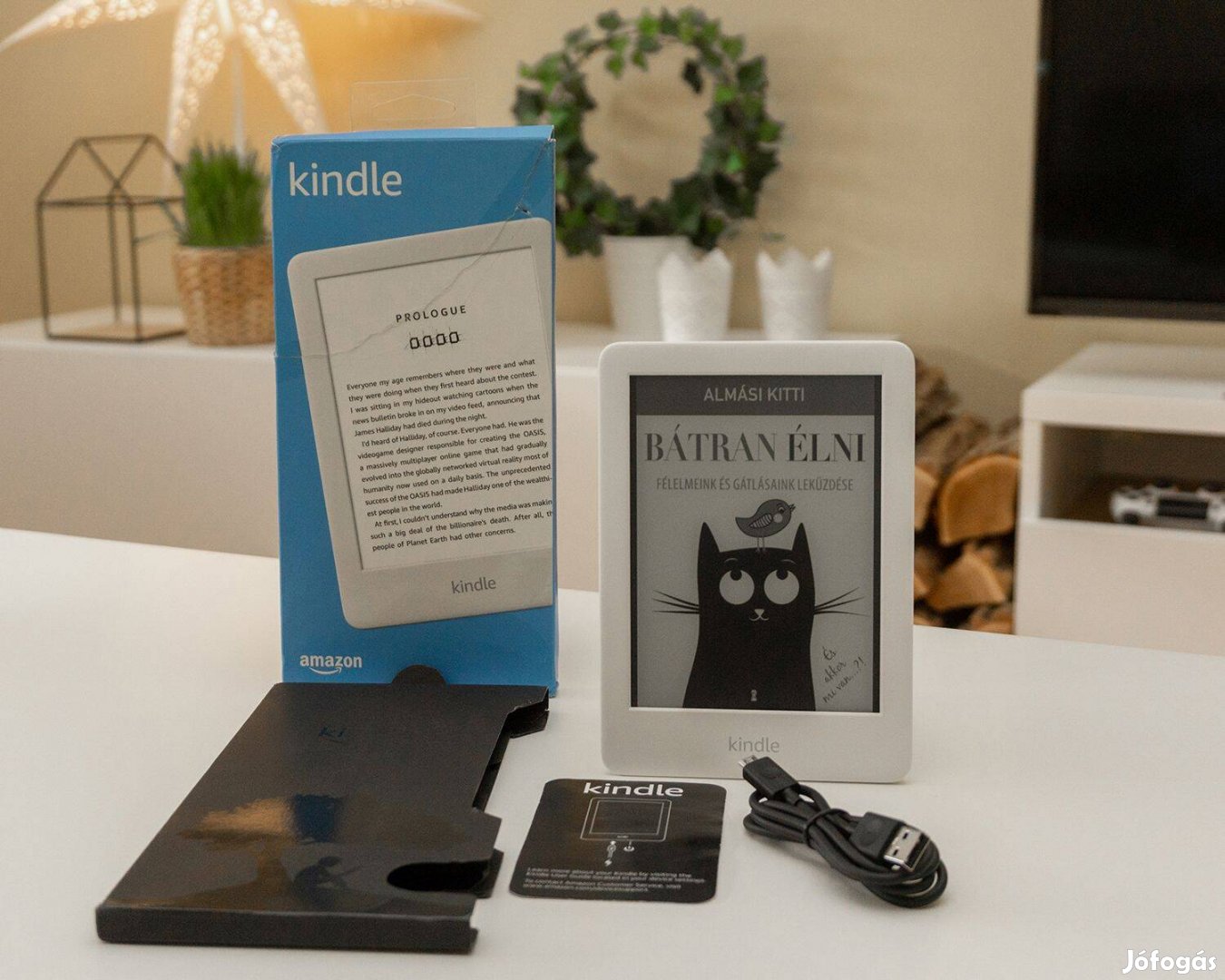 Kindle 2019 (10th gen) háttérvilágítással (8 GB)