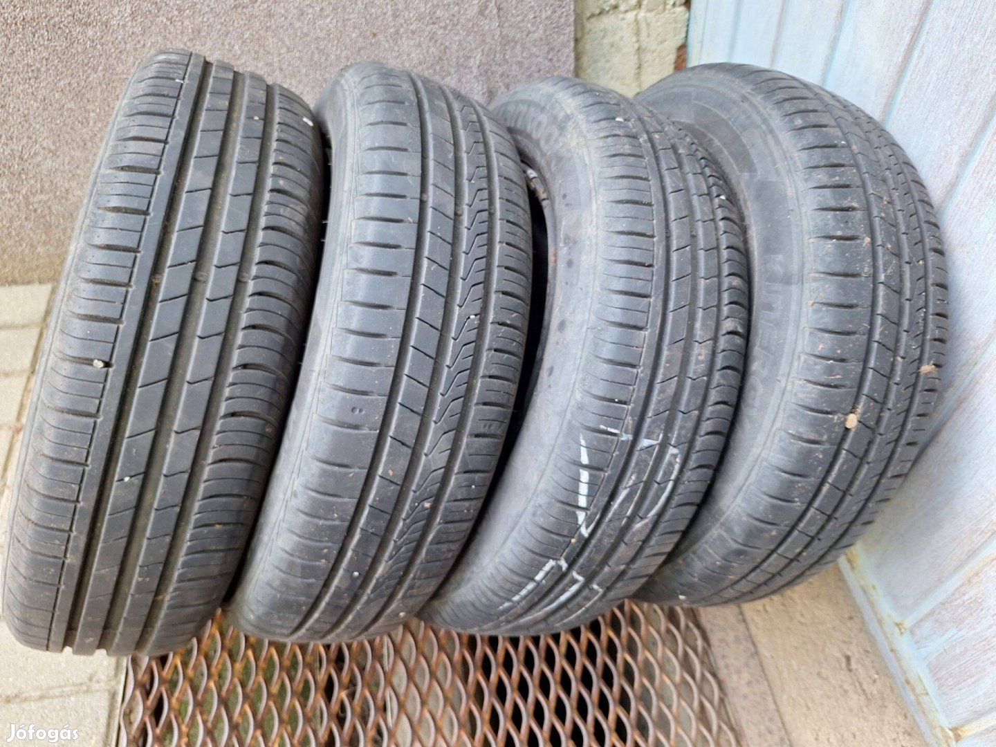 Kinergy nyári gumi szett felnivel 175/65 R15 84T