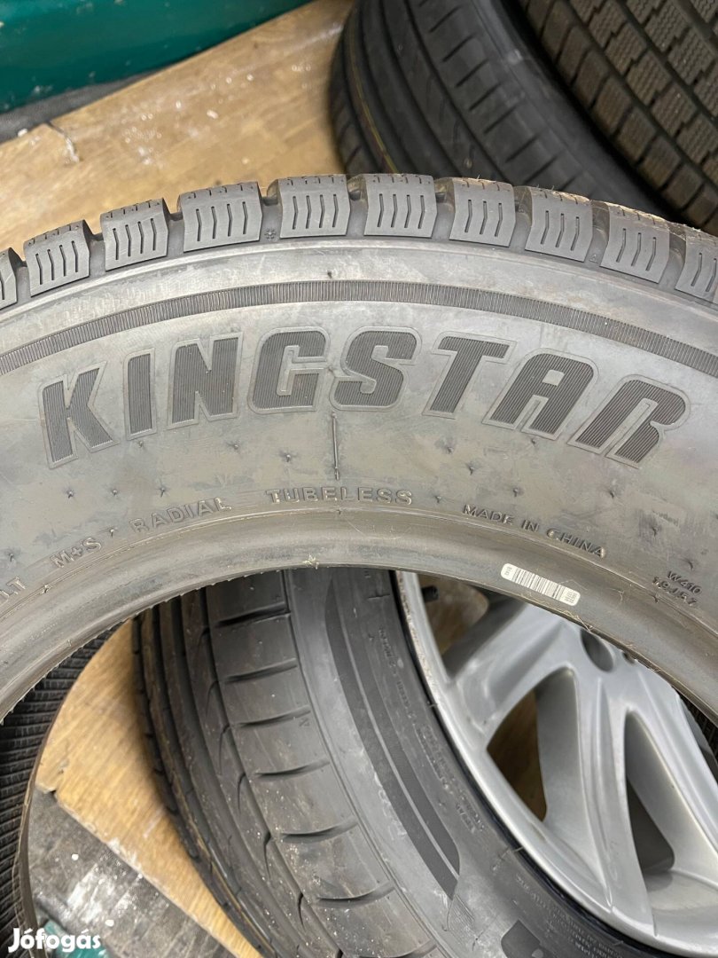 Kingstar w410 205 75 R16C 2 db téli gumi Új!