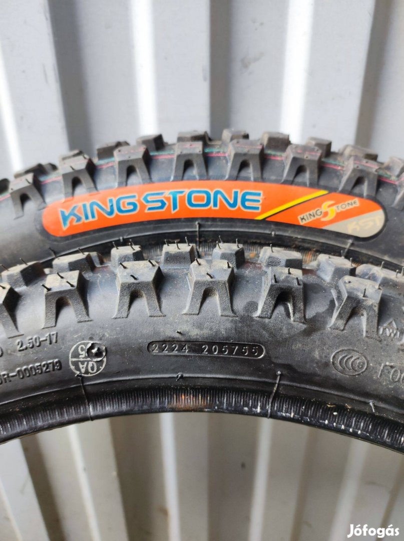 Kingstne Enduro gumi 17"