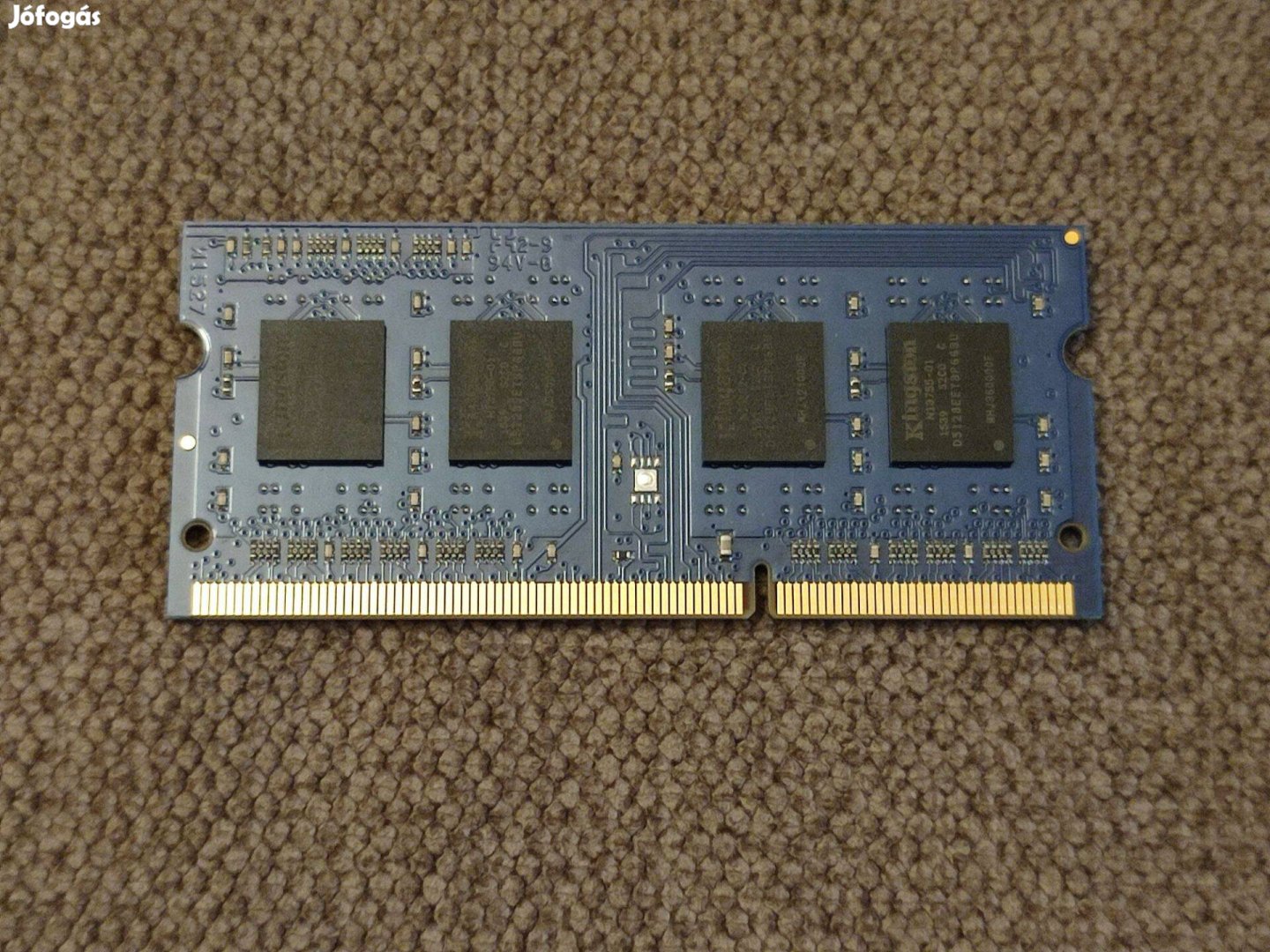 Kingston 4 GB DDR-3 RAM - laptop memória