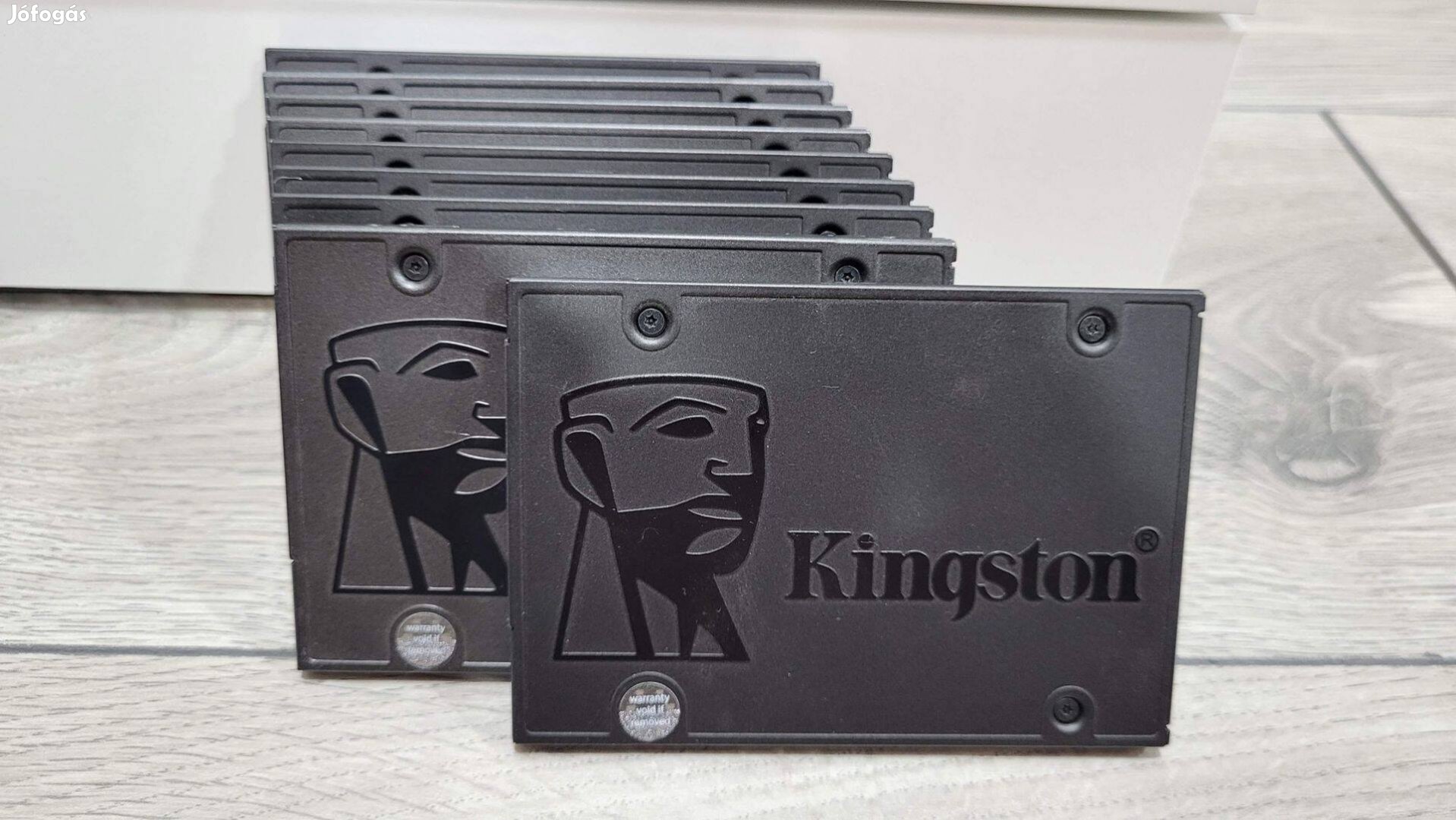 Kingston A400 240GB 100% -os teljesítményű tesztelt SSD-k