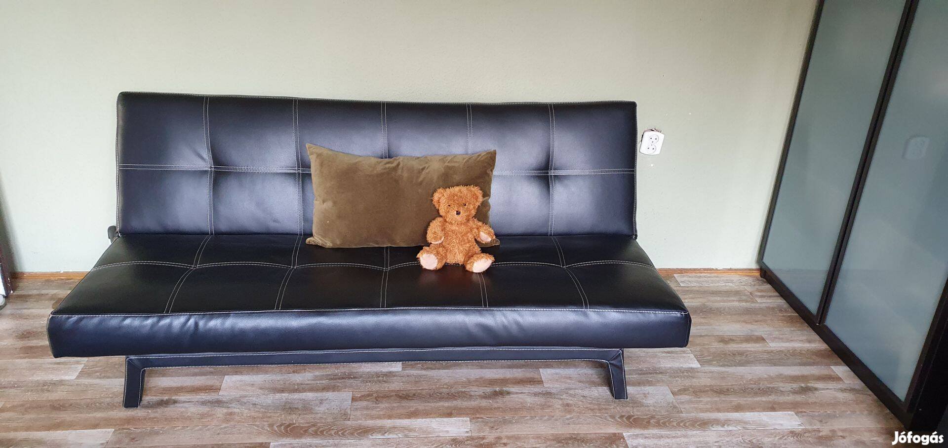 Kinyitható Kanapé