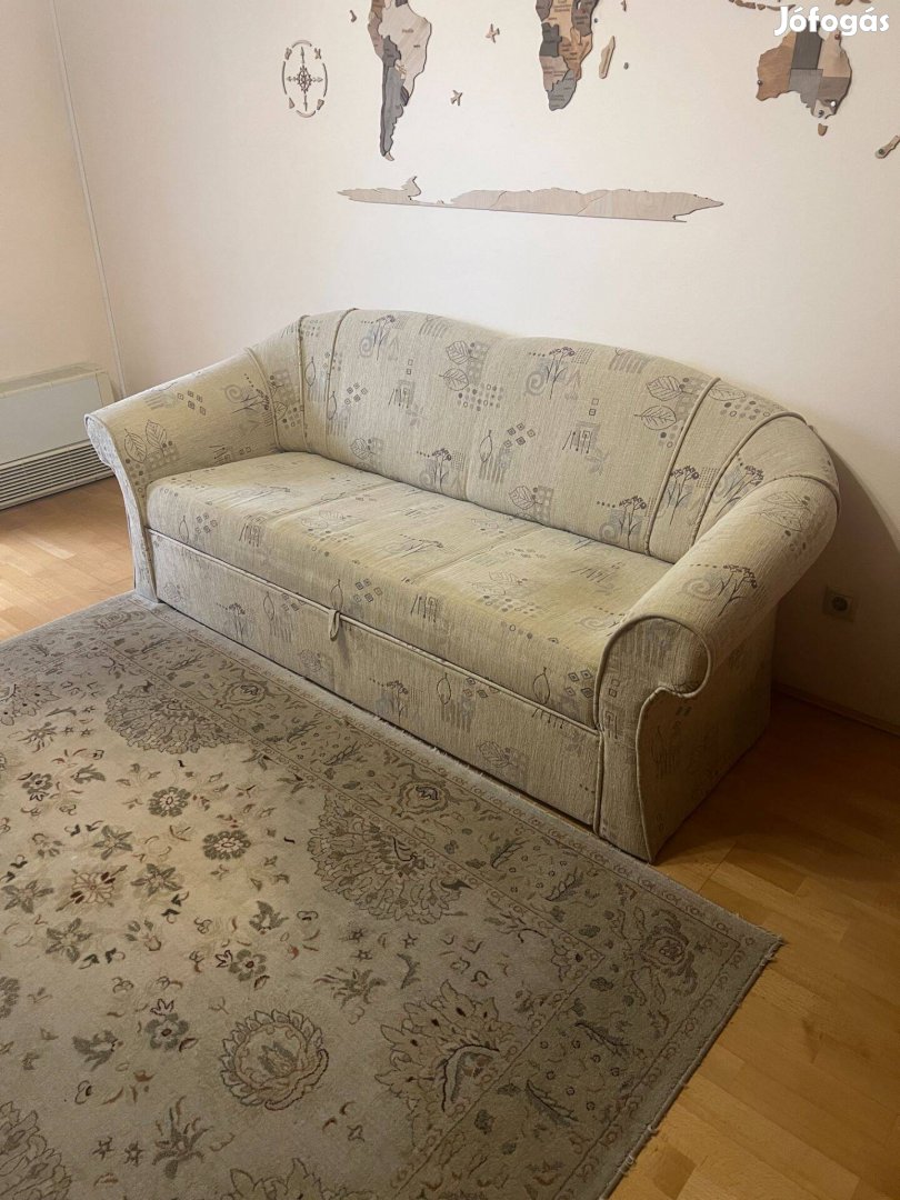 Kinyitható kanapé újszerű állapot - 30eFt