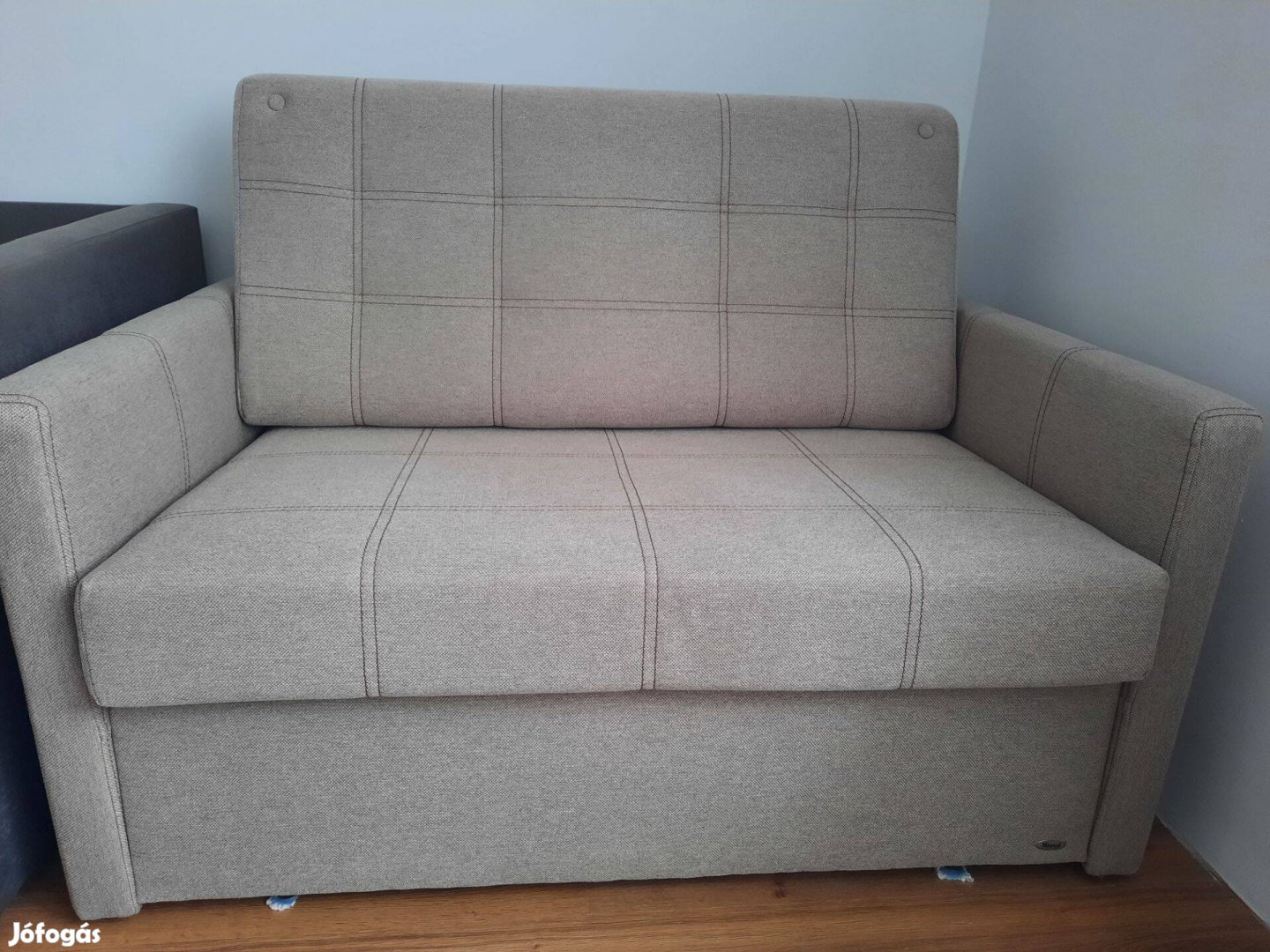 Kinyithatós kanapé