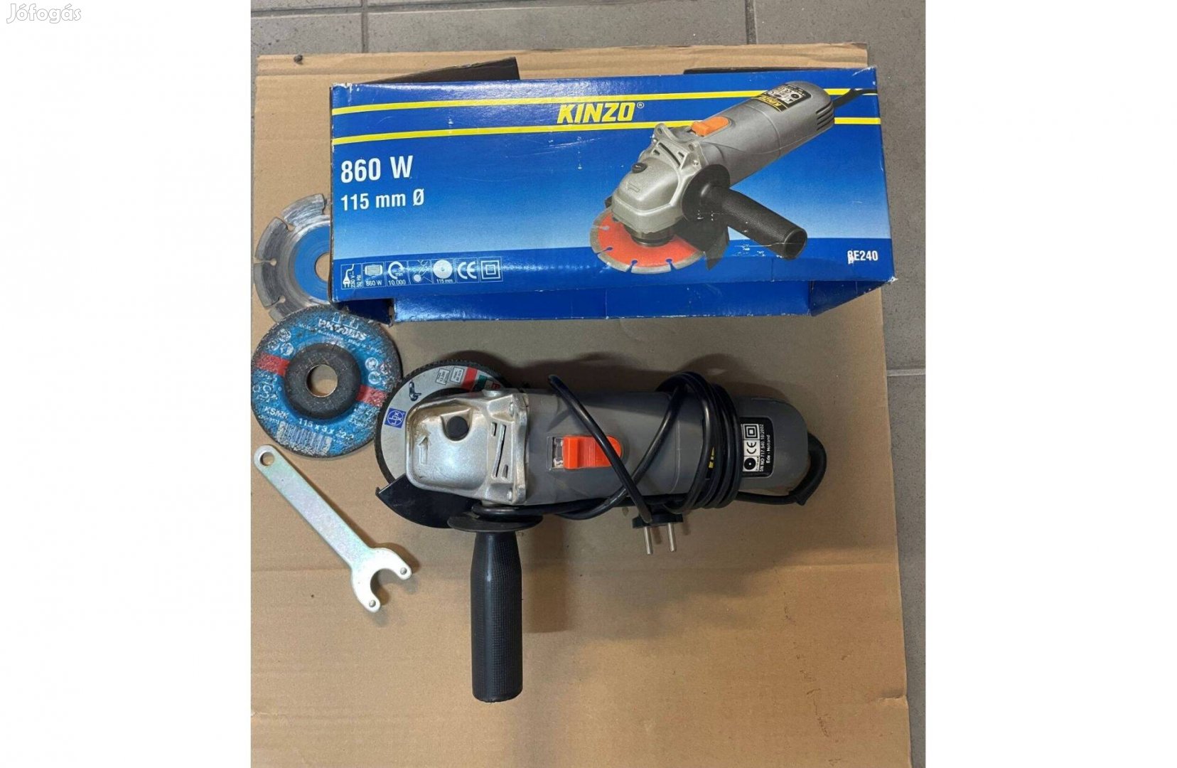 Kinzo 860W Elektromos Sarokcsiszoló