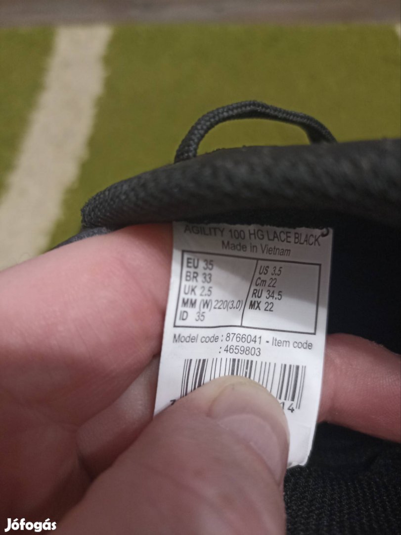 Kipsta gyerek foci cipő