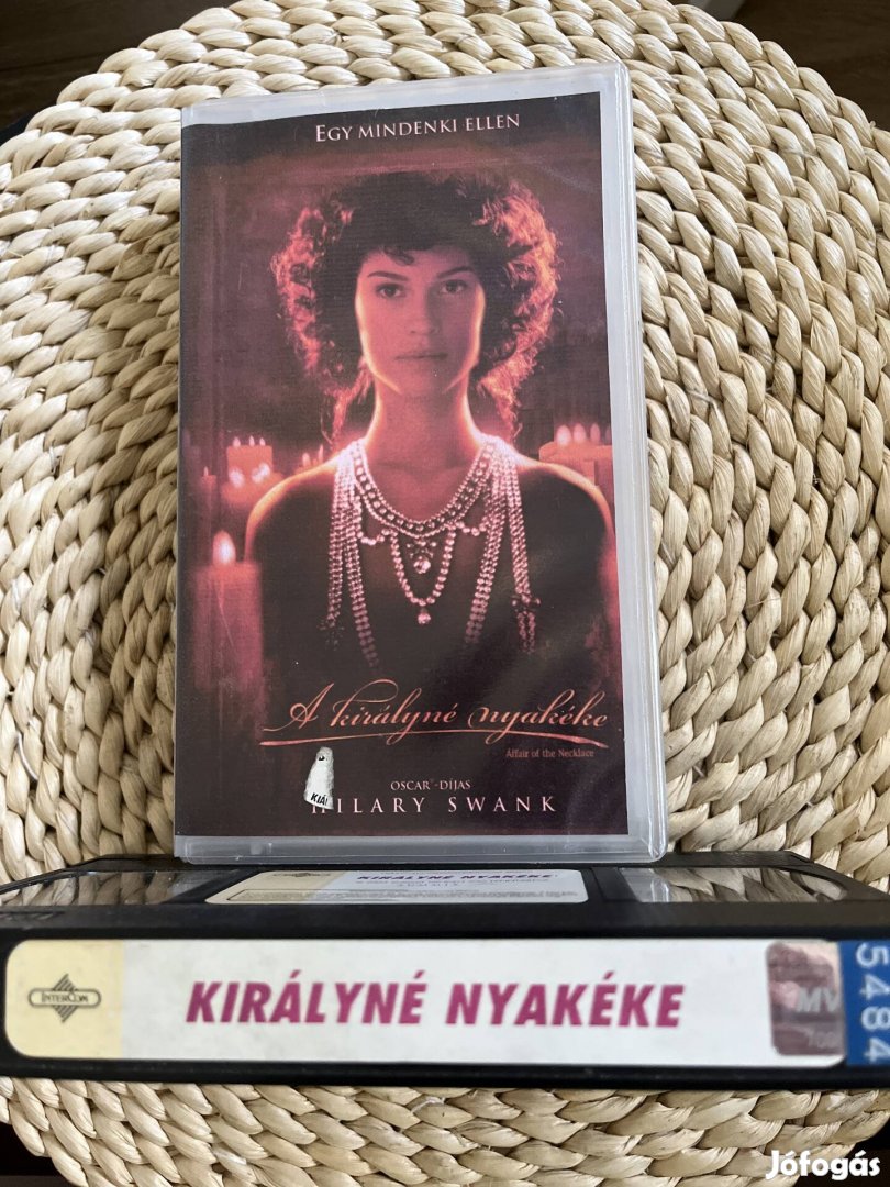 Királyné nyakéke vhs