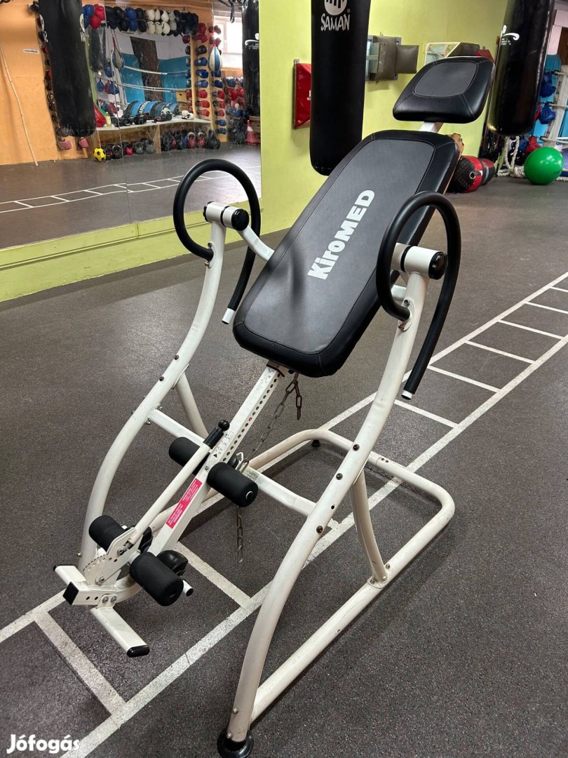 Kiromed gravitációs gerincnyújtó pad