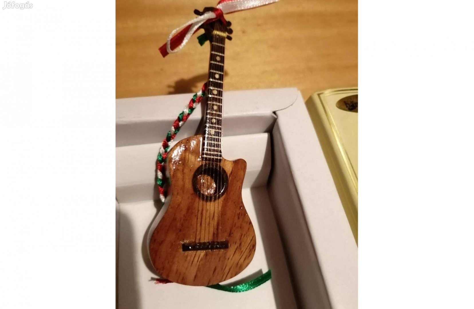 Kis "hand made" gitár modell