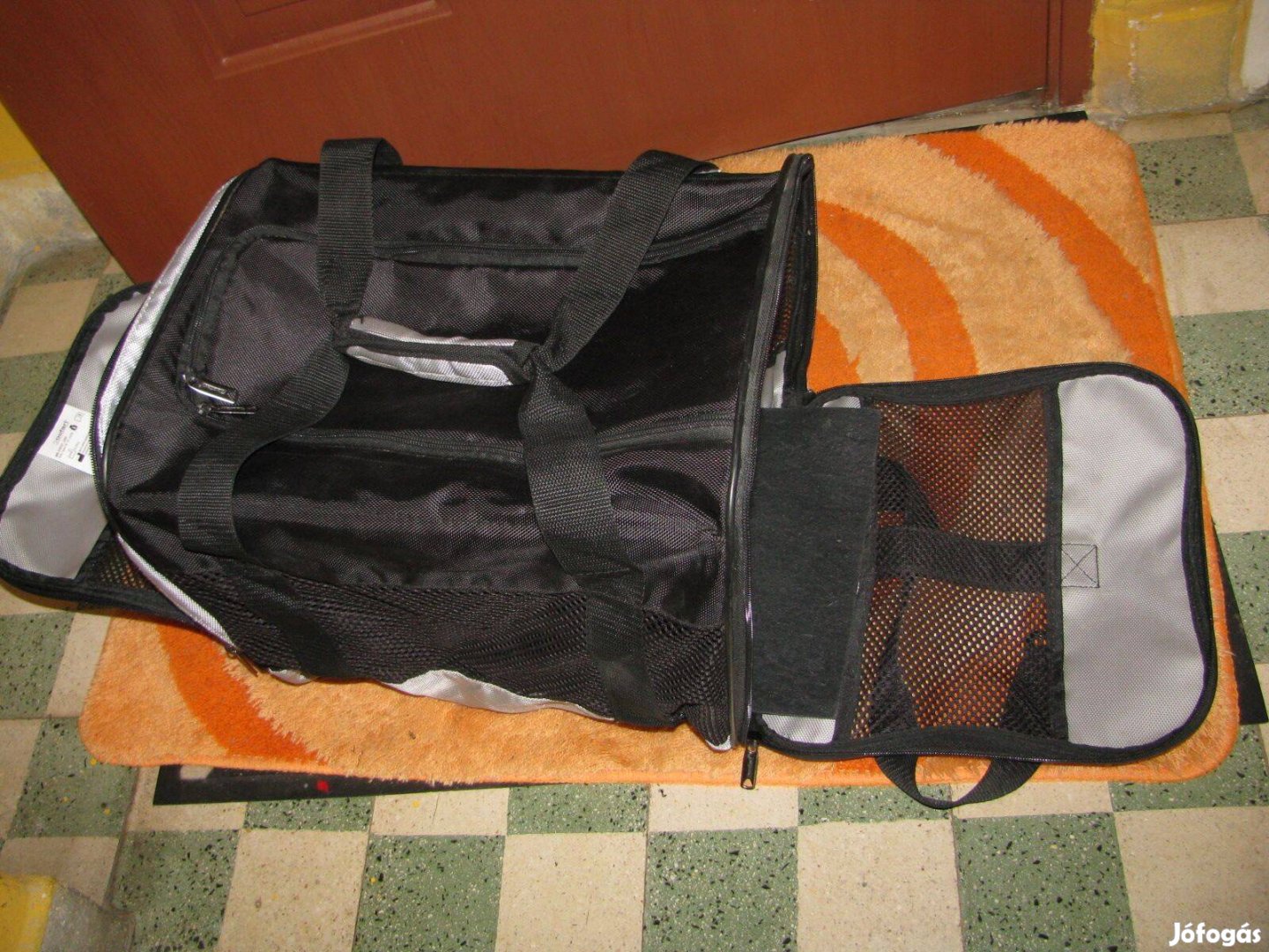 Kis állathordozó táska, új, 43x30x30 , szellős Zoofari, old lenyithat